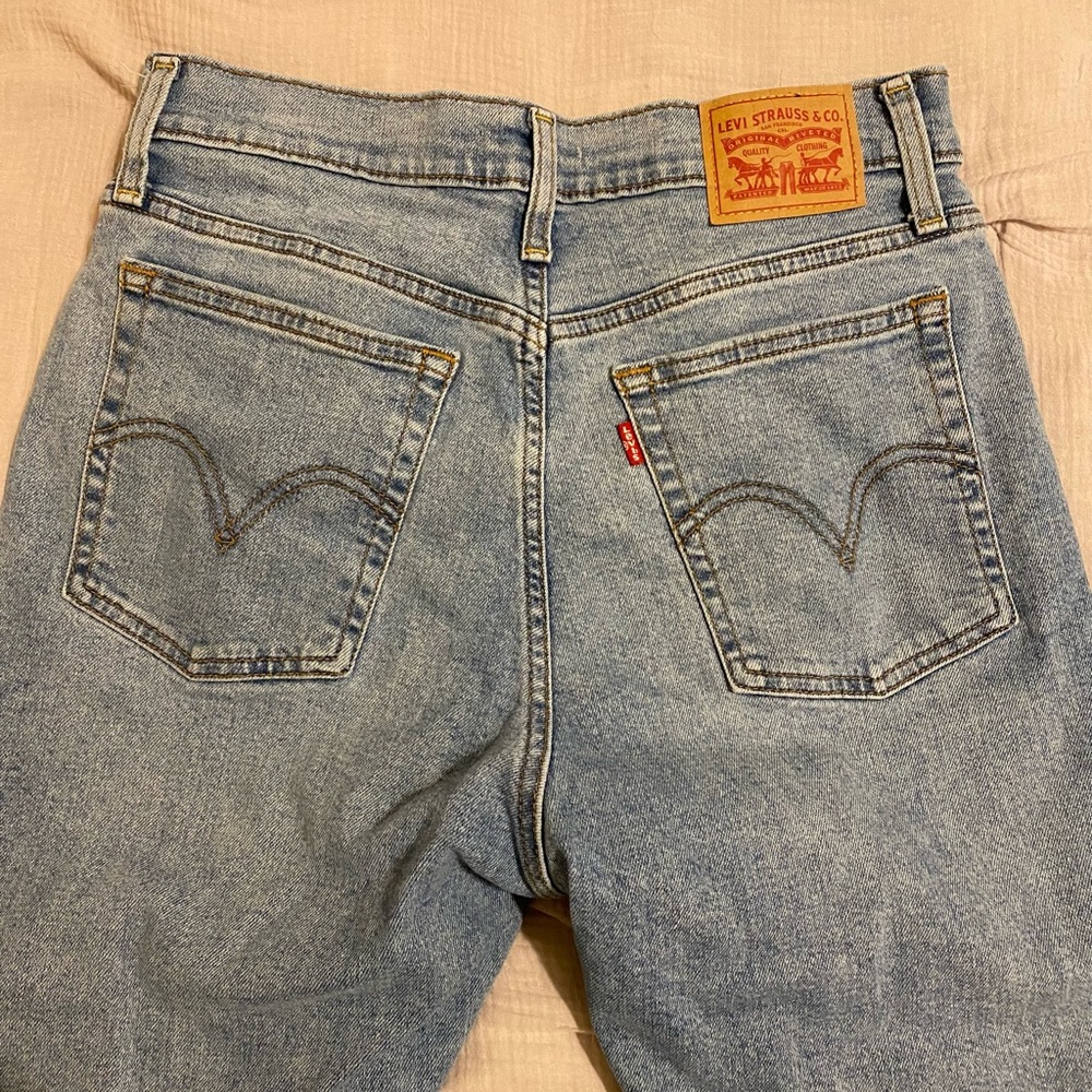 Levi’s Wedgie Straight Jeans